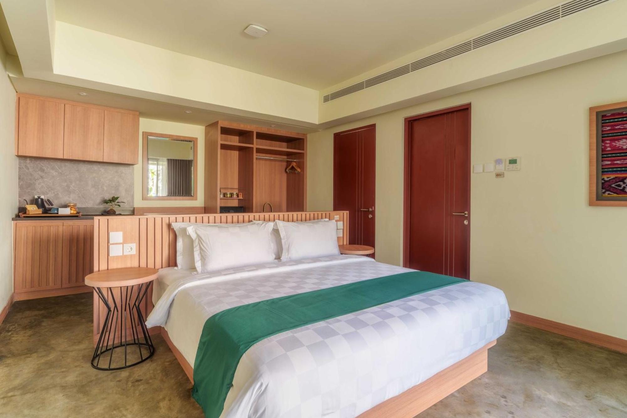 Ayom Suite Mataram Buitenkant foto